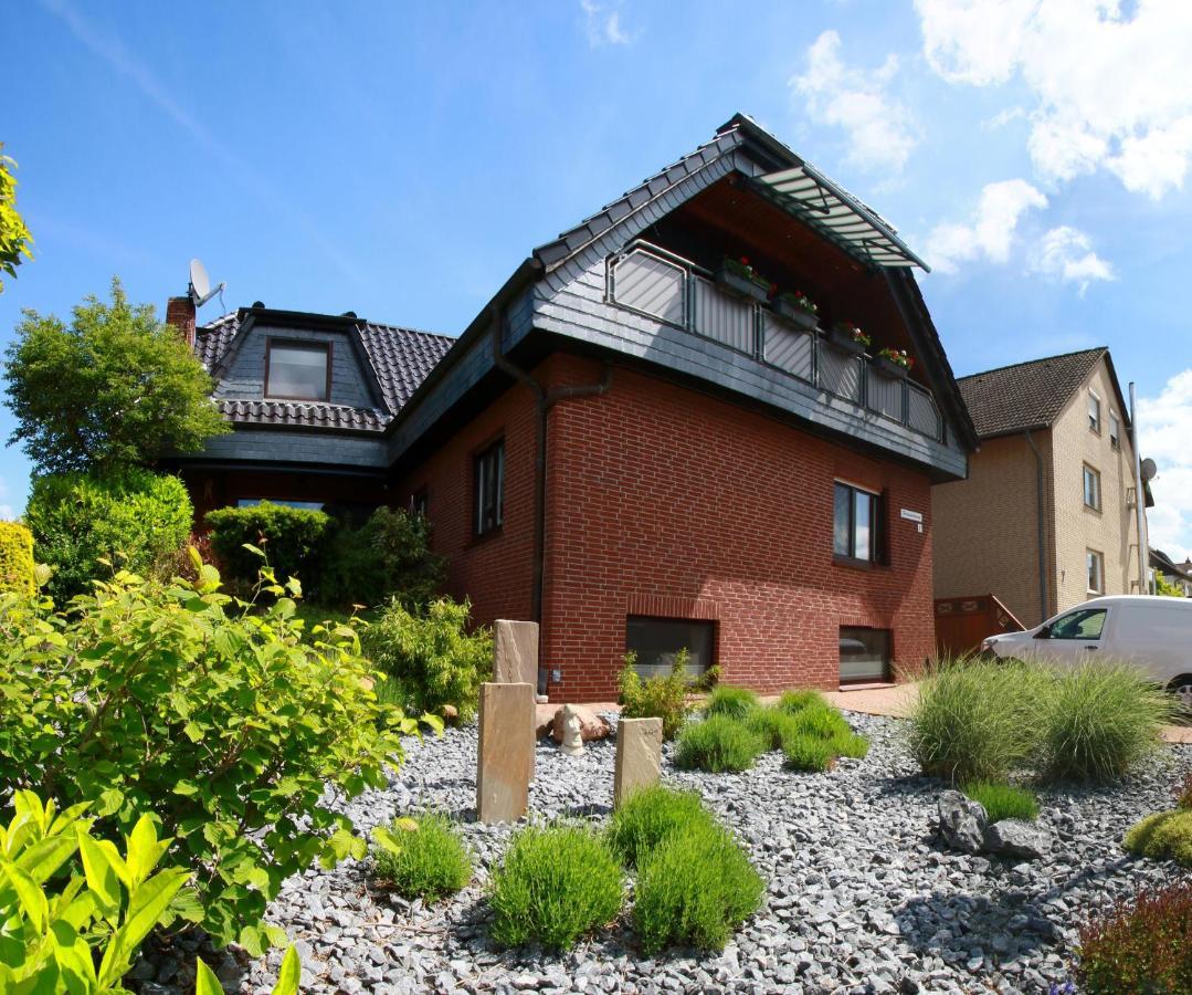 Zwei Ferienwohnungen Ankerpatz 70 Qm Mit Loggia & Puppenstube 50 Qm Mit Gartenterrasse In Hagenburg Naehe Steinhuder Meer 외부 사진