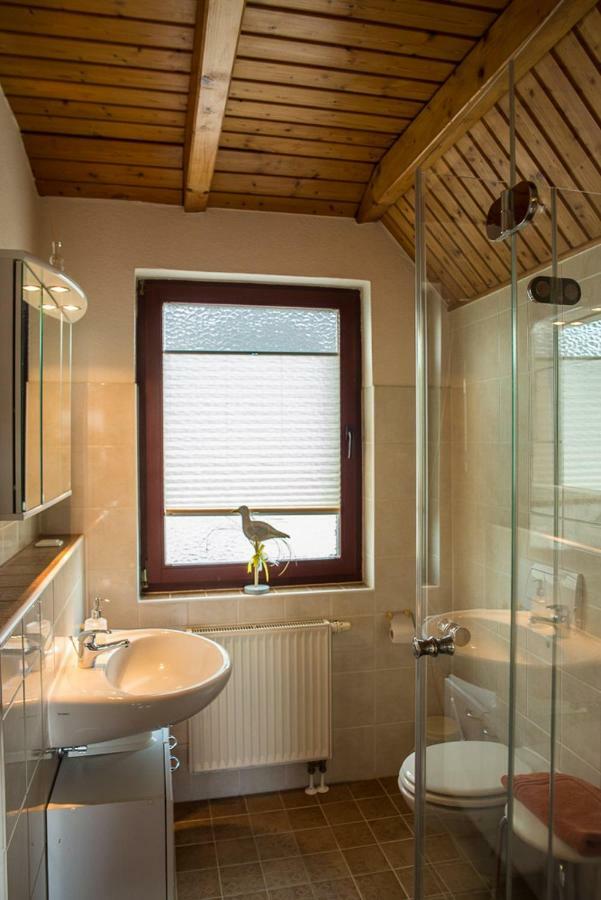 Zwei Ferienwohnungen Ankerpatz 70 Qm Mit Loggia & Puppenstube 50 Qm Mit Gartenterrasse In Hagenburg Naehe Steinhuder Meer 외부 사진
